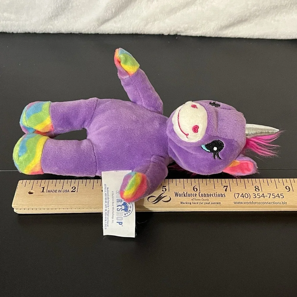 Build a Bear Workshop Mini Purple Rainbow Unicorn Zipper Back Pouch w/ Heart